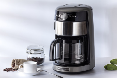 光影之間 用鏡頭捕捉Calasal咖啡機的設計美學與實用魅力